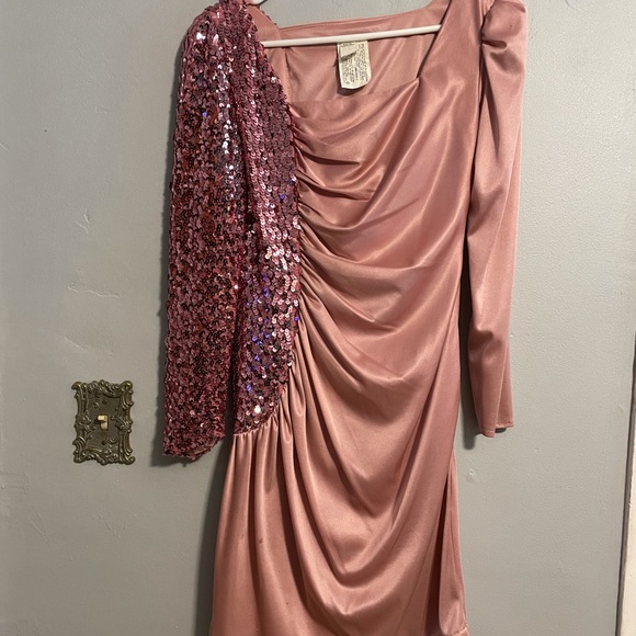 Vintage dress - Picture 1 of 7